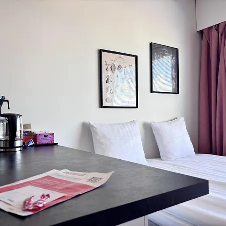 Borg Valtakatu, Downtown Floor Studio, Full Kitchen Apartamento Pori